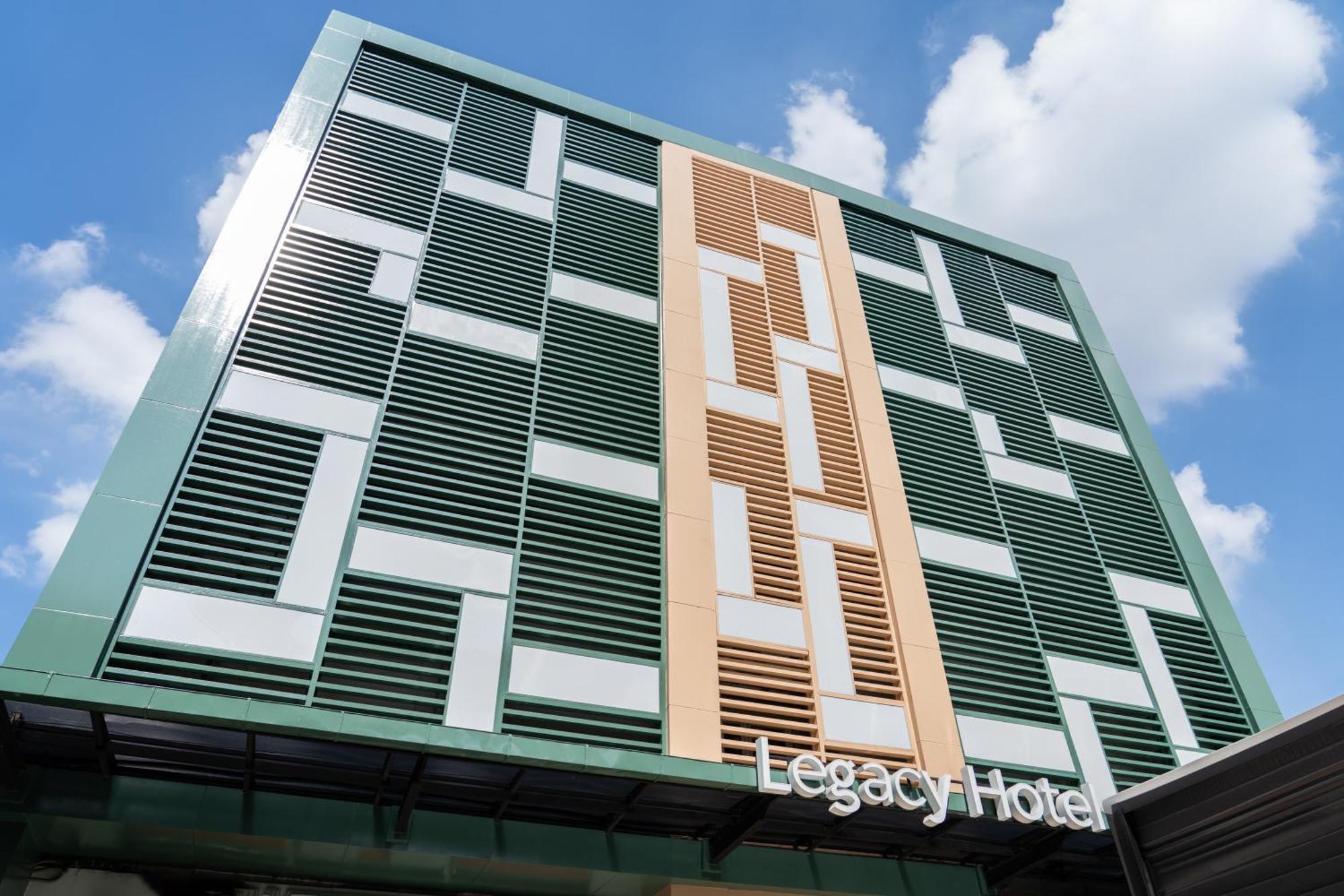 Legacy Hotel Bangkok Sukhumvit Екстериор снимка