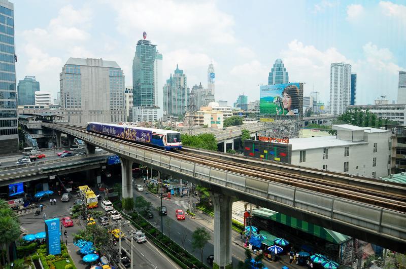 Legacy Hotel Bangkok Sukhumvit Екстериор снимка